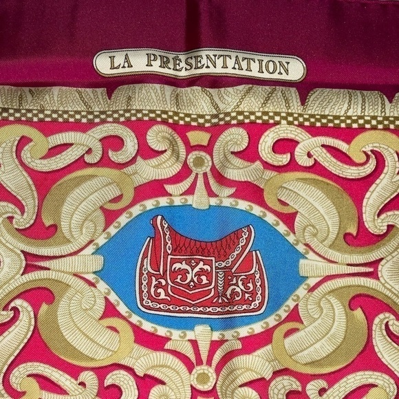 Hermes 100% Silk Scarf “LA PRESENTATIONS” Purple Knight Carriage Carre 90 - Picture 14 of 15